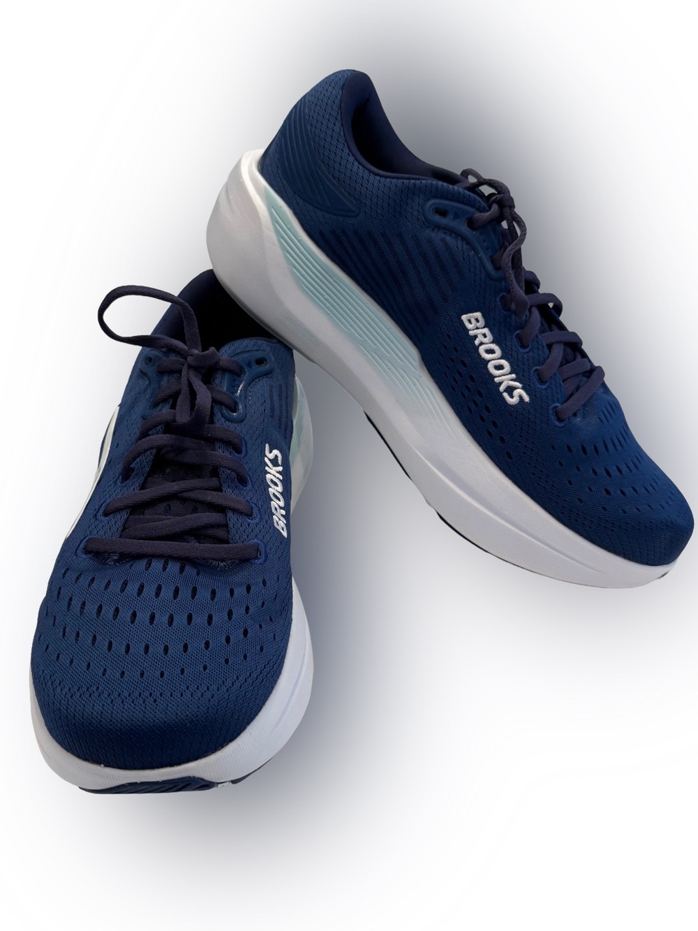 Brooks Ghost Max 3 Women’s Sneakers Navy Peacoat & Clearwater Sz 9.5W NEW!